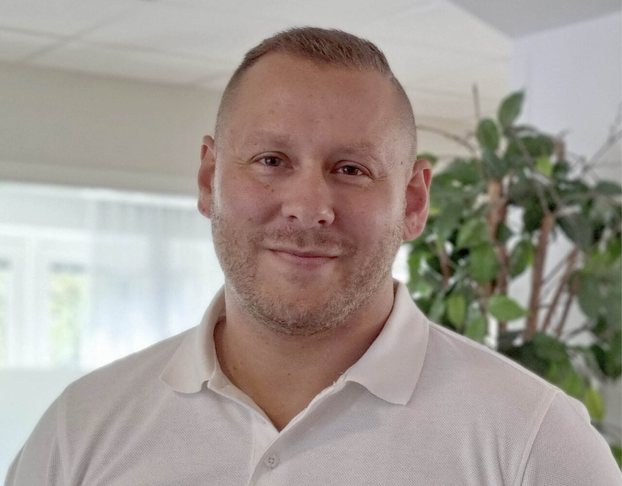 Vi hälsar Rickard Polsk varmt välkommen till oss på Alcadon.